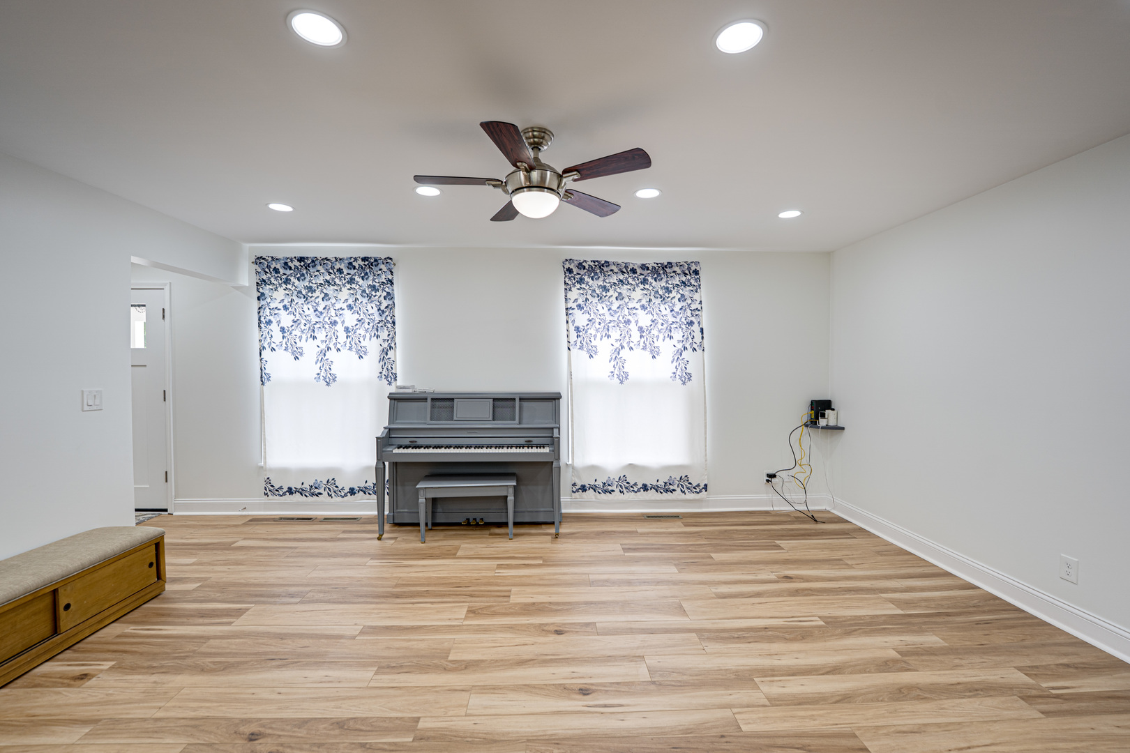 4433 Normandy Drive
