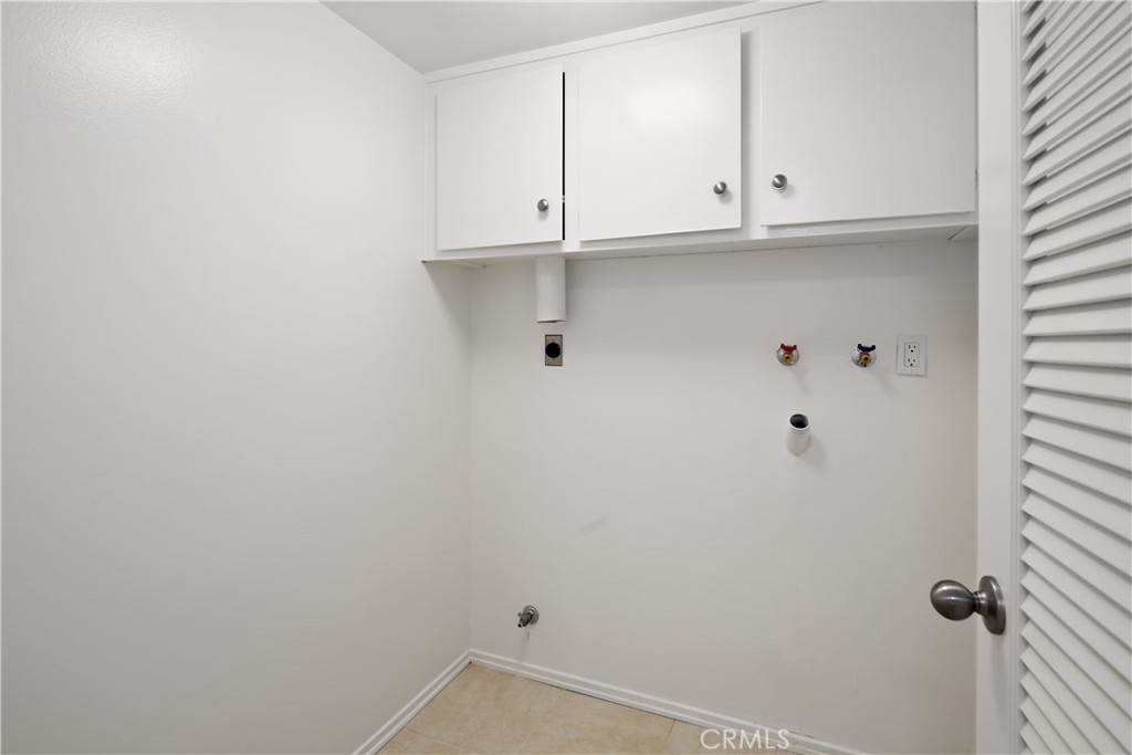 1042 Don Diablo Drive