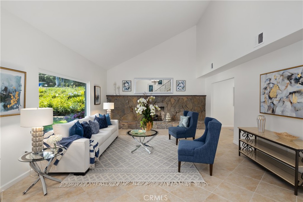 1042 Don Diablo Drive