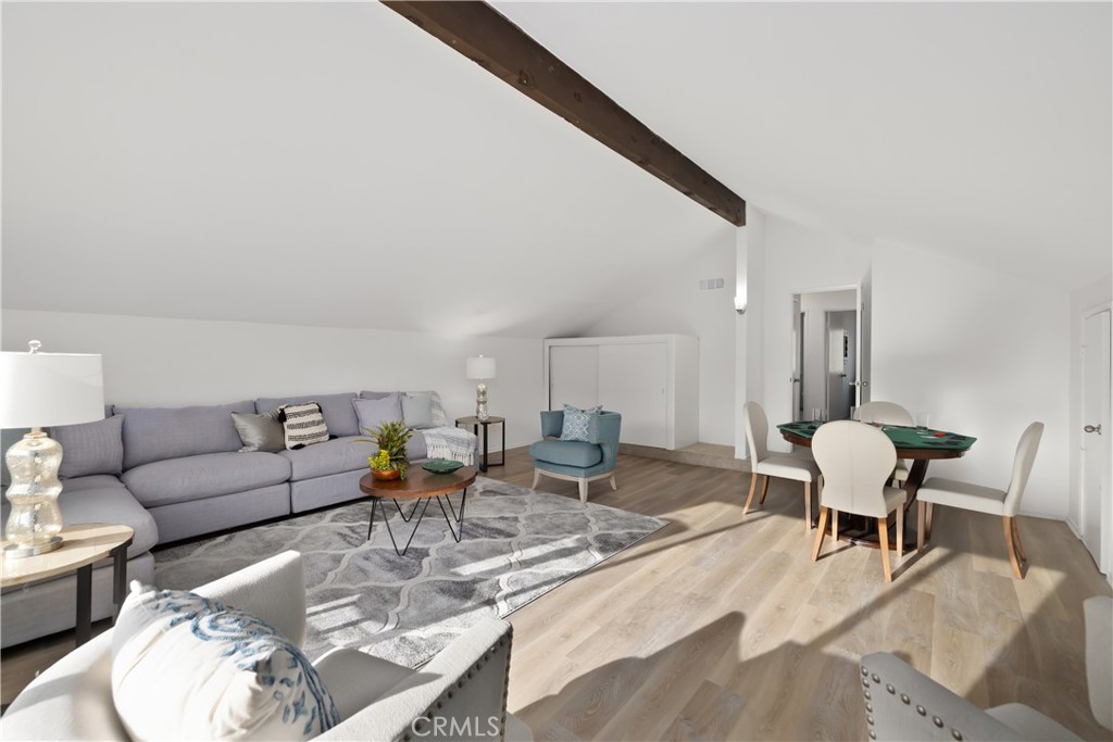 1042 Don Diablo Drive