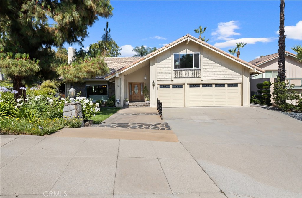 1042 Don Diablo Drive