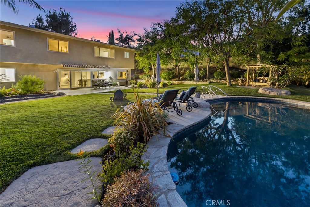 1042 Don Diablo Drive