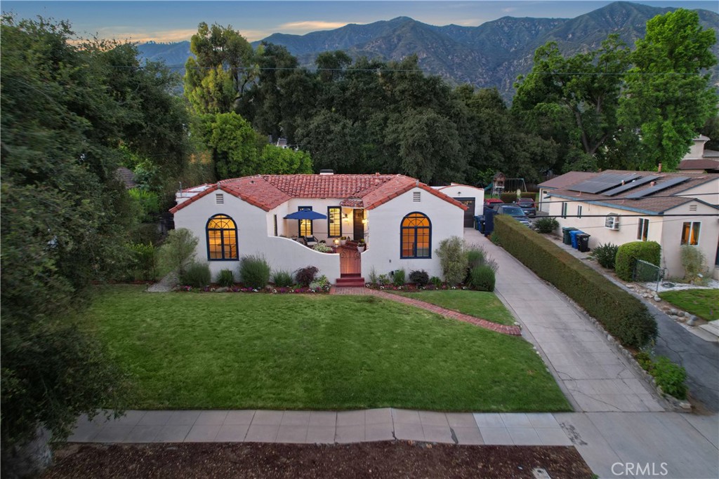 625 W Grandview Avenue