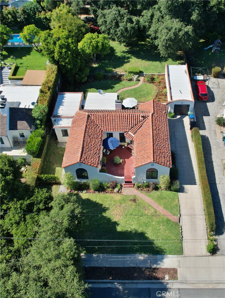 625 W Grandview Avenue