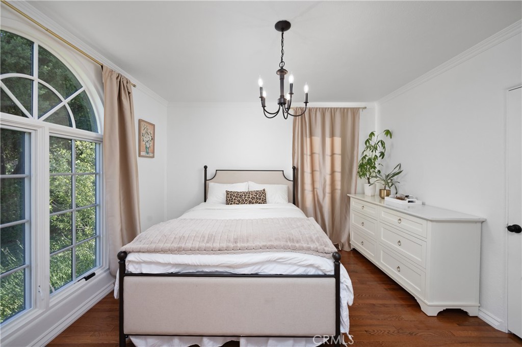 625 W Grandview Avenue