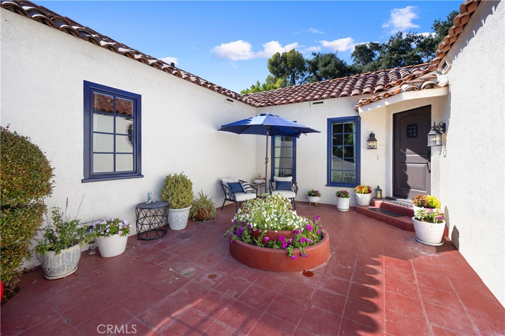 625 W Grandview Avenue