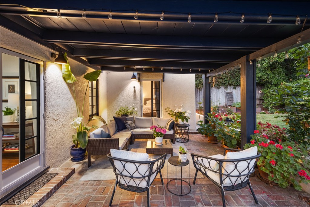 625 W Grandview Avenue