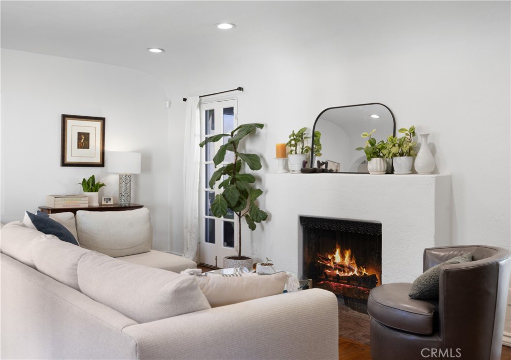 625 W Grandview Avenue