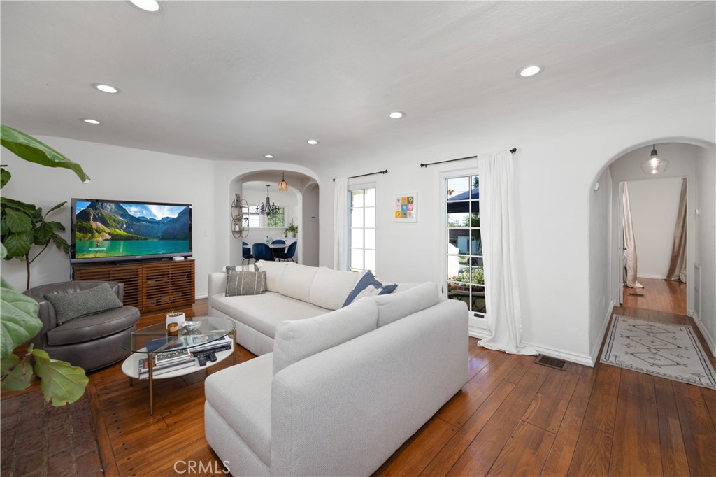 625 W Grandview Avenue