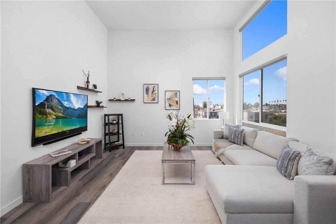 1055 S Serrano Avenue 505