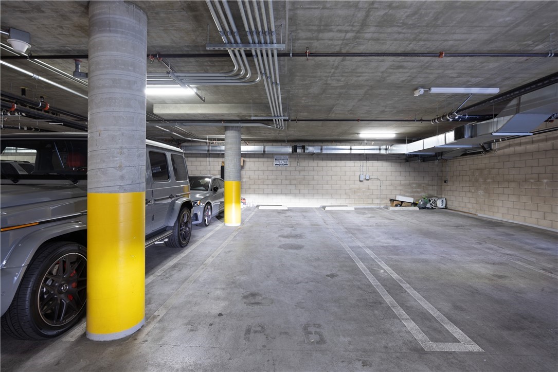 1055 S Serrano Avenue 505