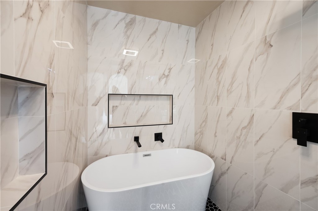 11712 Mount Lassen Court