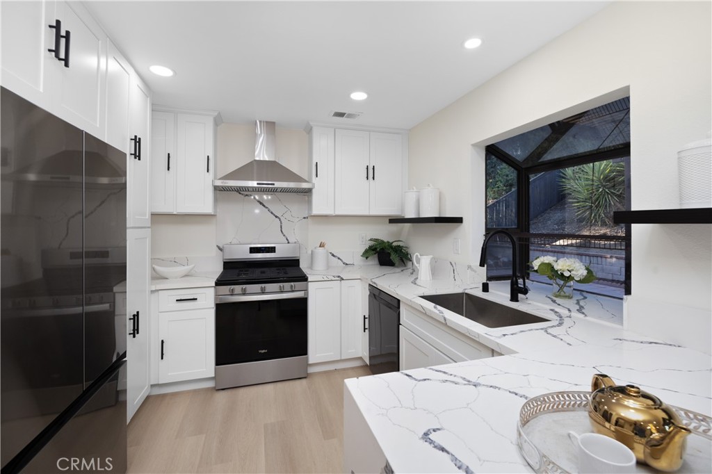 11712 Mount Lassen Court