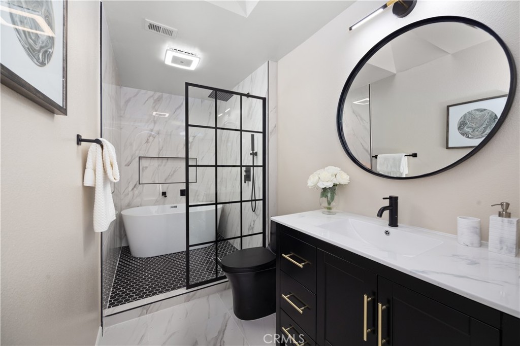 11712 Mount Lassen Court