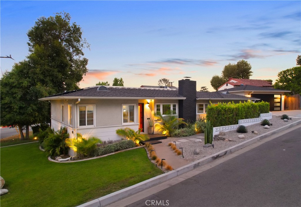 405 Heather Heights Court