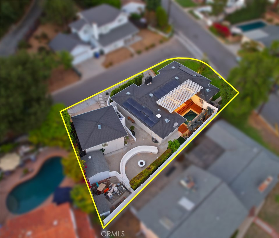 405 Heather Heights Court