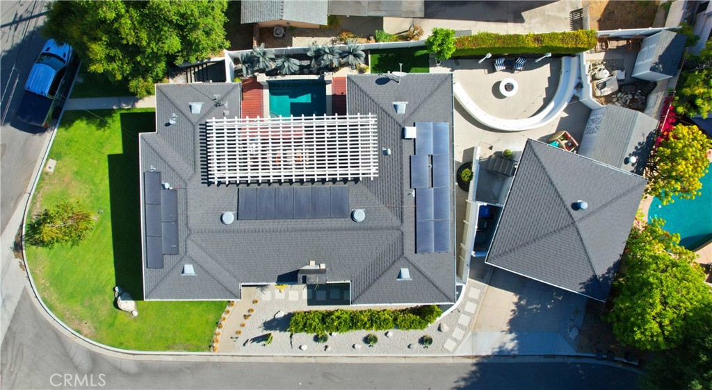 405 Heather Heights Court