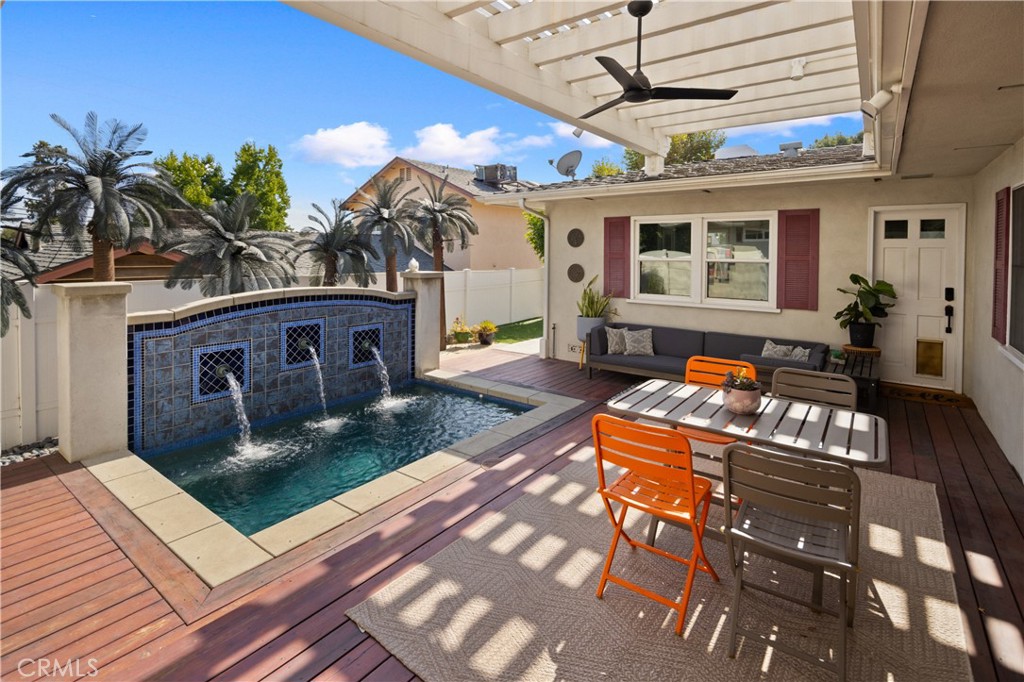 405 Heather Heights Court