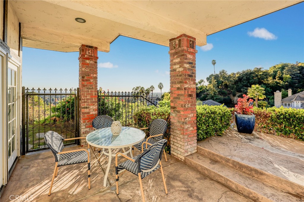 318 N Terrace View Drive