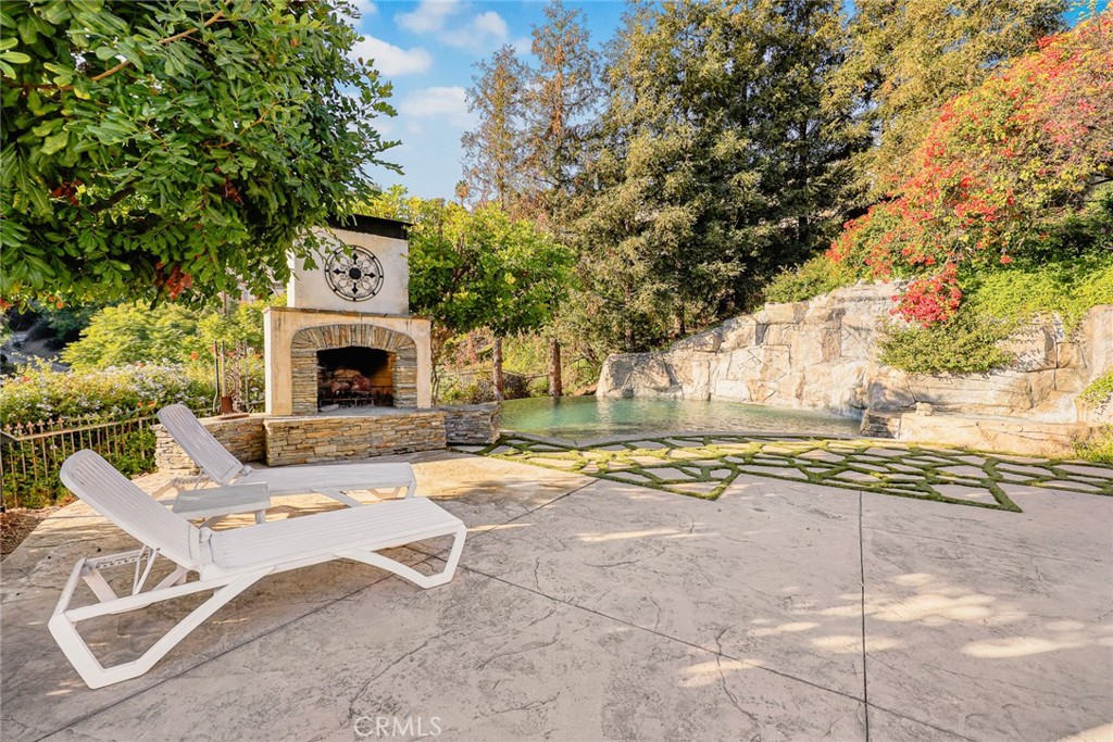 318 N Terrace View Drive
