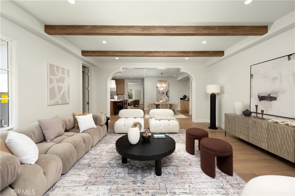 25 Corto Road