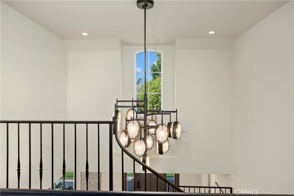 25 Corto Road