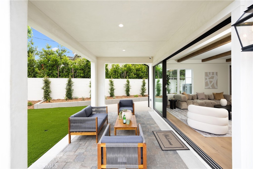 25 Corto Road