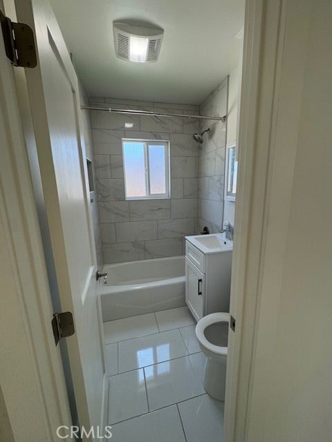 224 1/2 W Cypress Ave.