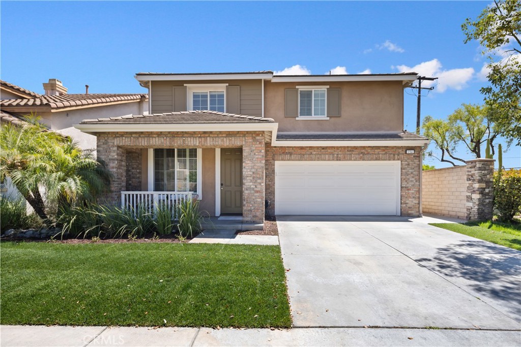 154 Fernpine Lane