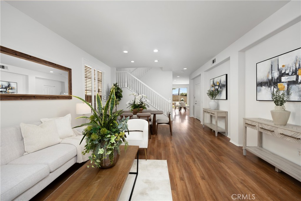 154 Fernpine Lane