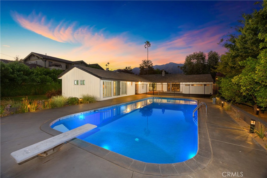 1054 Volante Drive