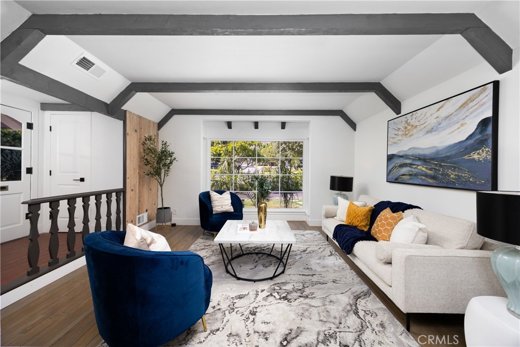 1054 Volante Drive