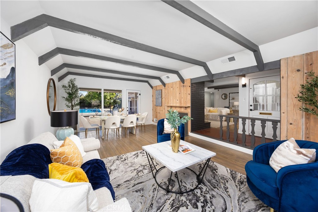 1054 Volante Drive
