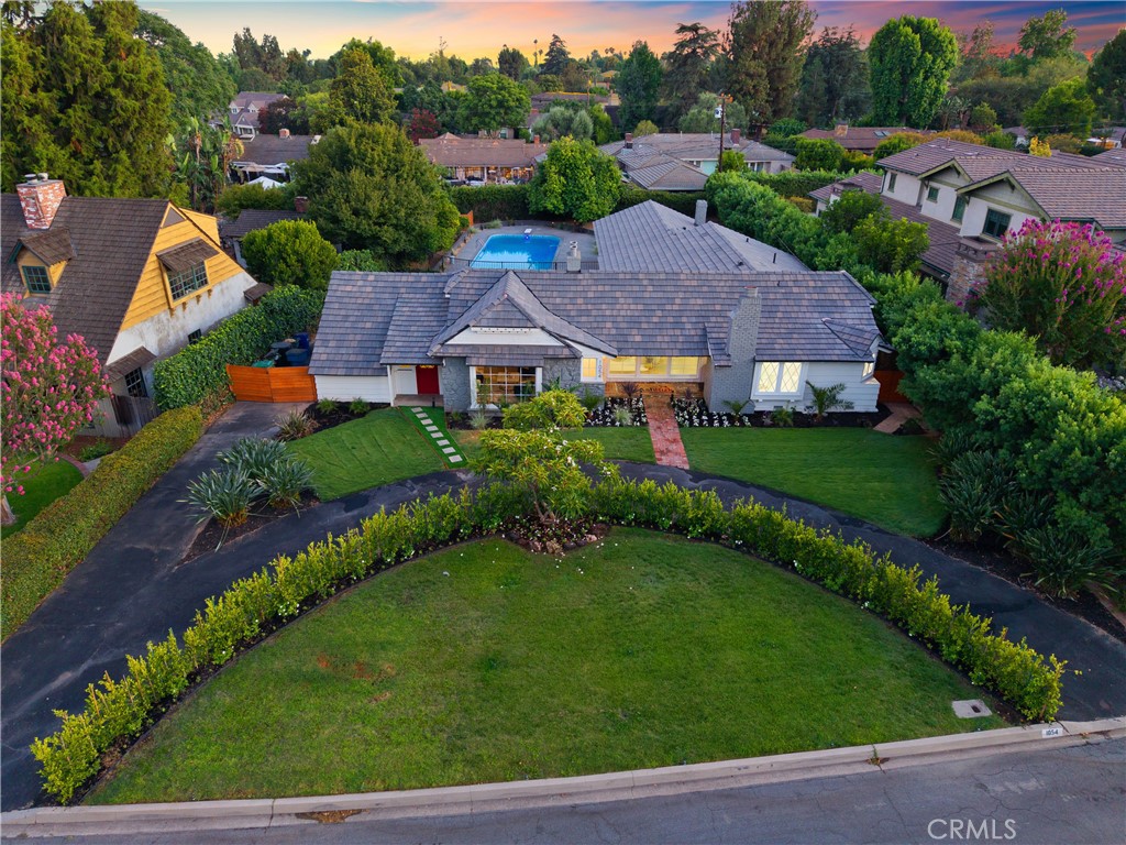 1054 Volante Drive