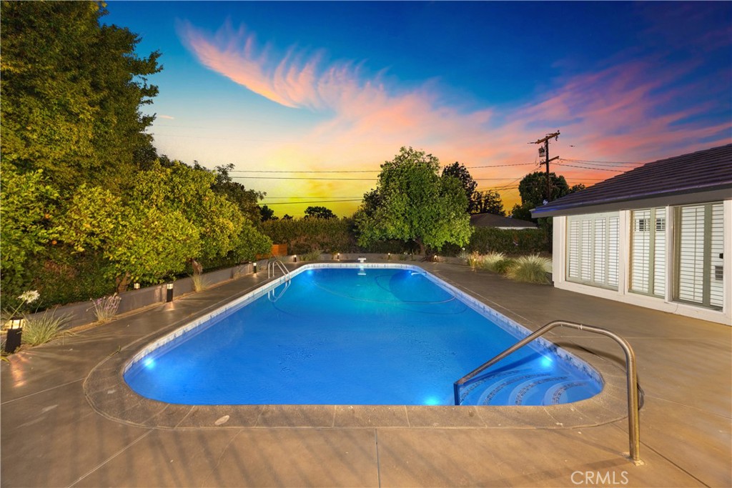 1054 Volante Drive