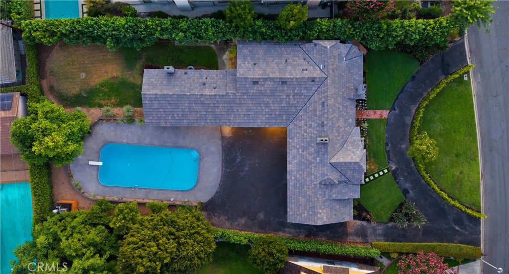 1054 Volante Drive