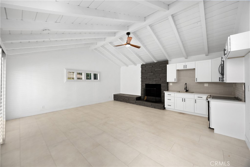 1054 Volante Drive