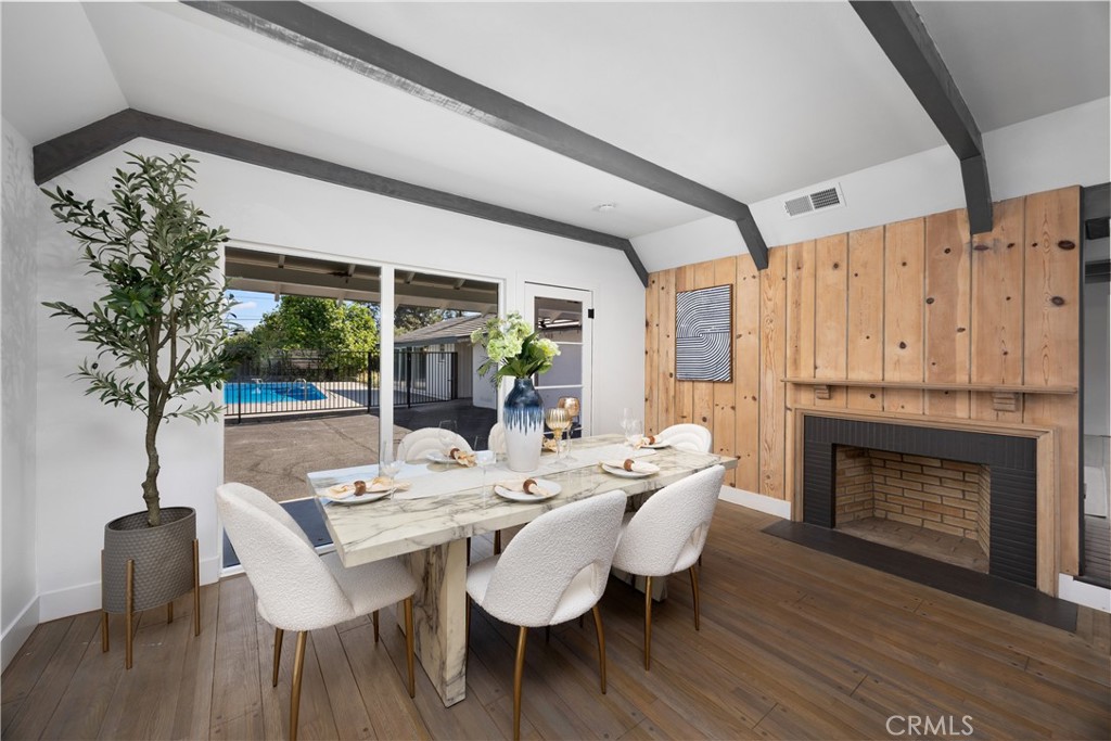 1054 Volante Drive