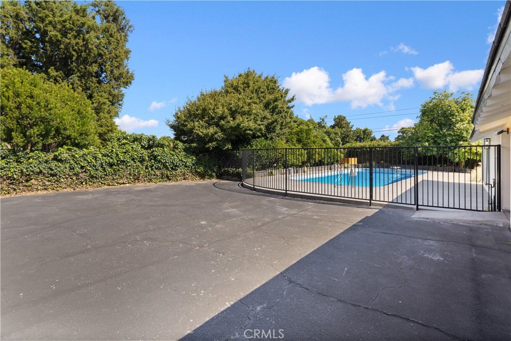 1054 Volante Drive