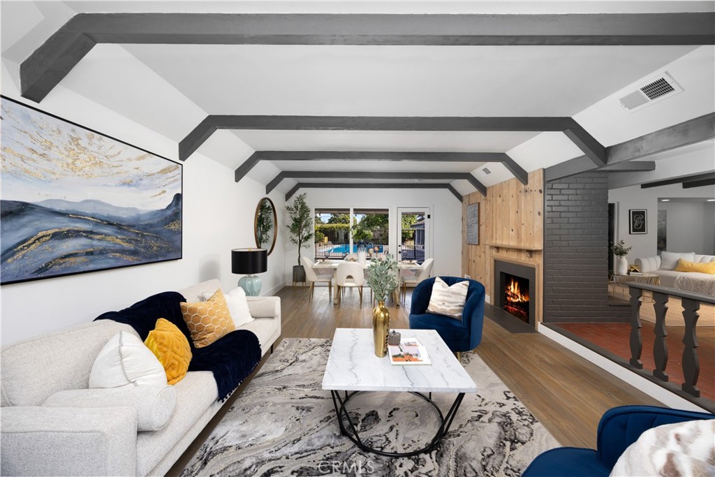 1054 Volante Drive