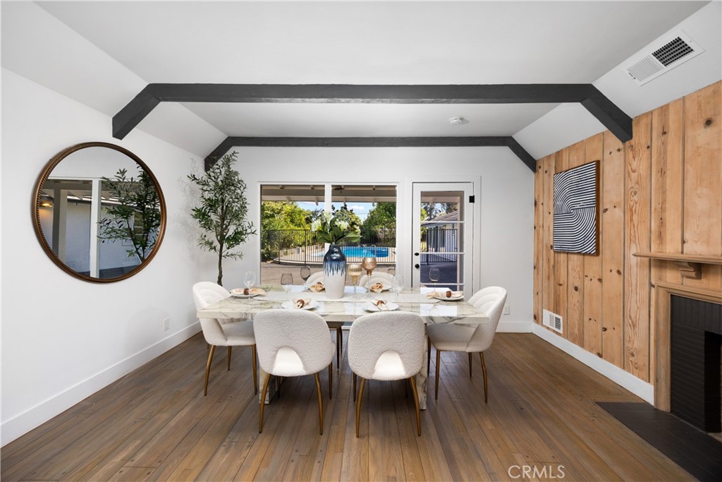 1054 Volante Drive
