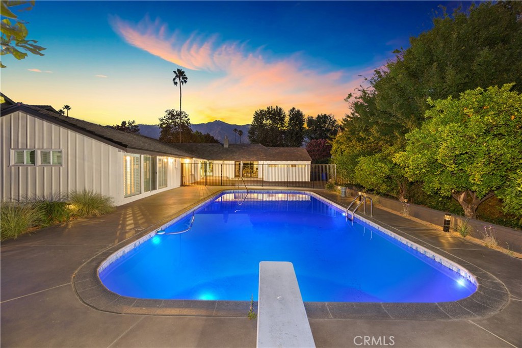 1054 Volante Drive