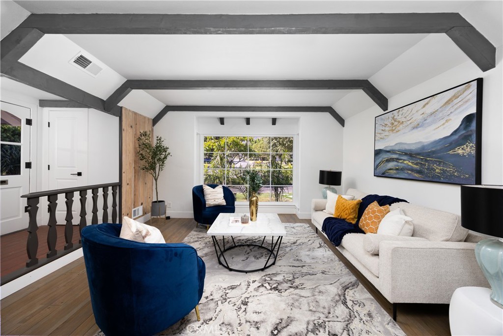 1054 Volante Drive