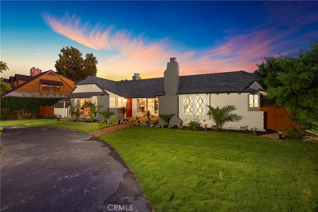 1054 Volante Drive