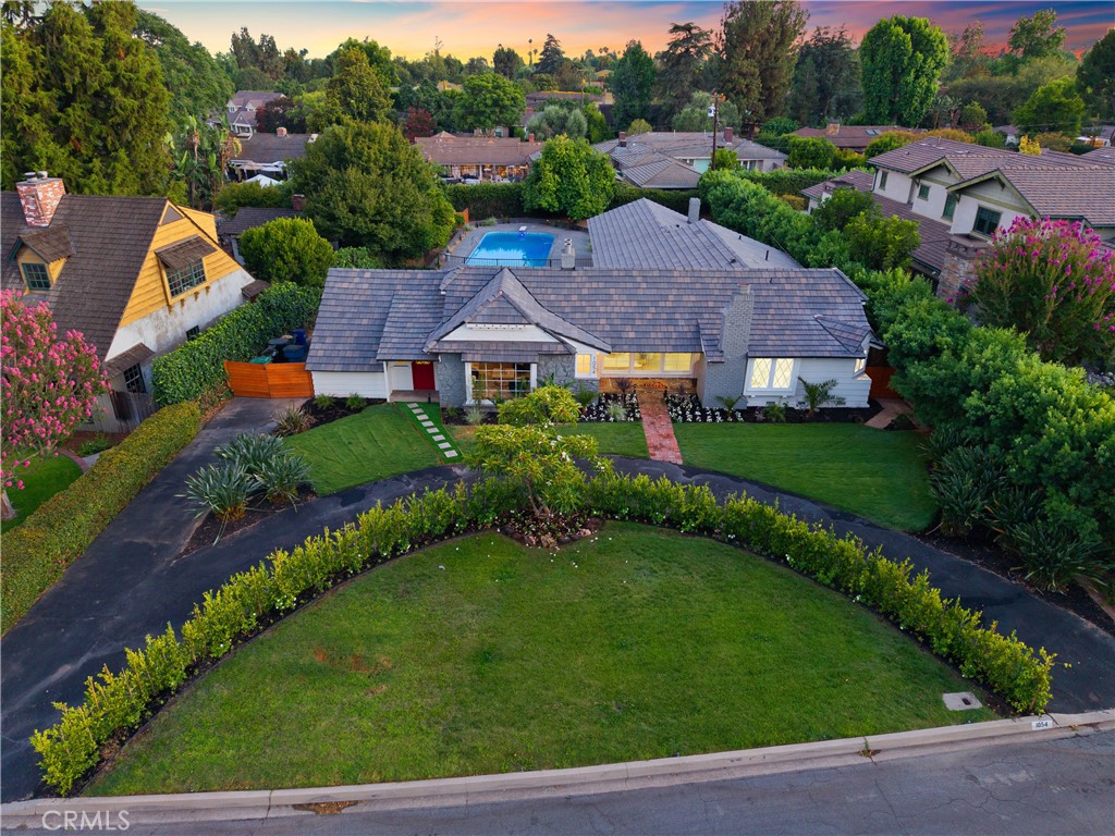 1054 Volante Drive