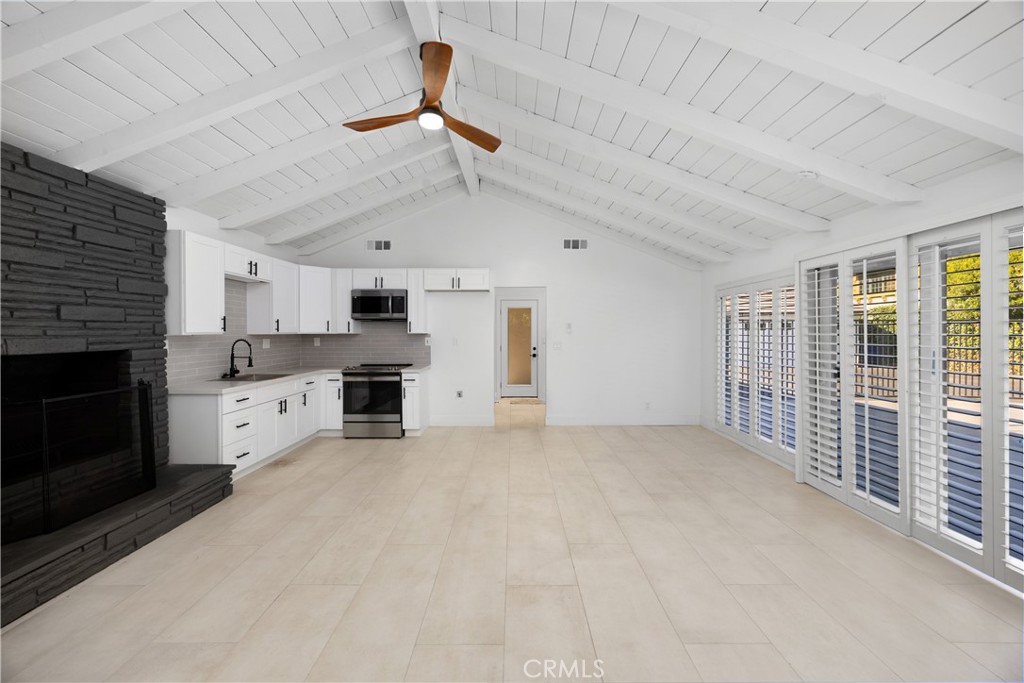 1054 Volante Drive