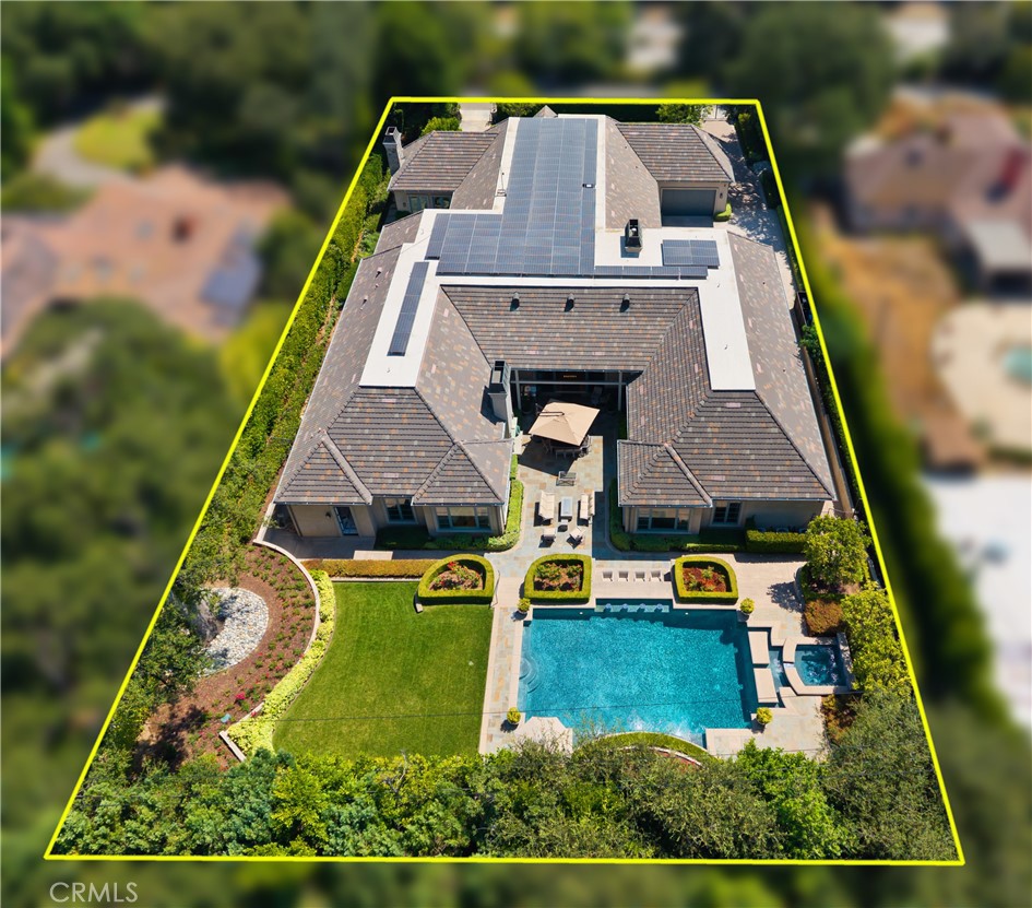 935 W Foothill Boulevard