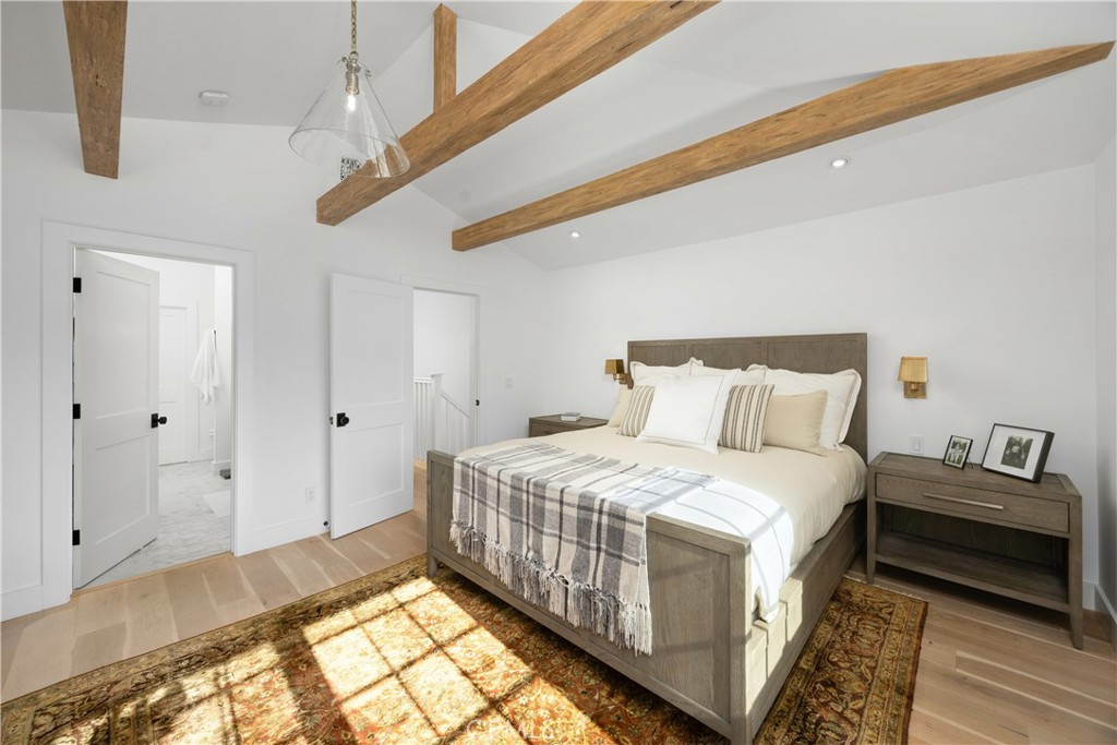 589 W Grandview Avenue