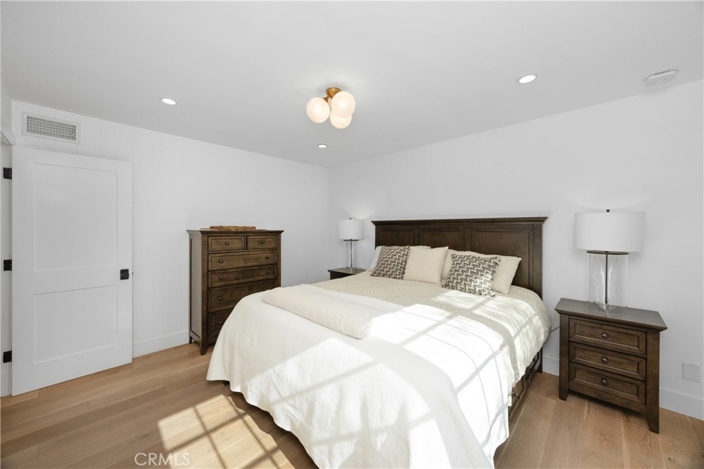 589 W Grandview Avenue