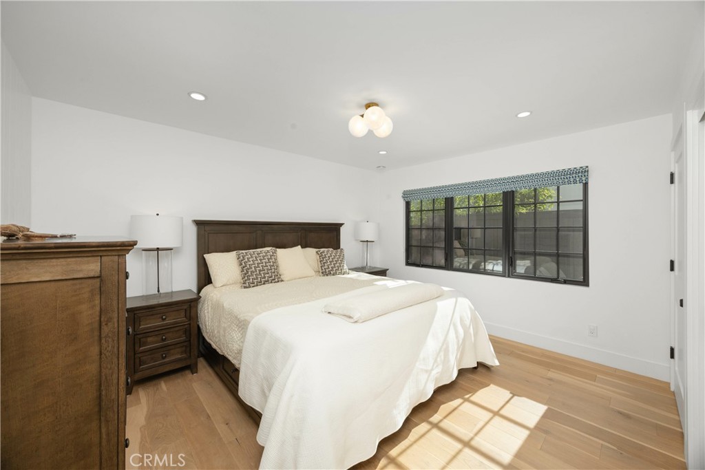 589 W Grandview Avenue